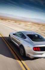 Ford Mustang GT 2015 года